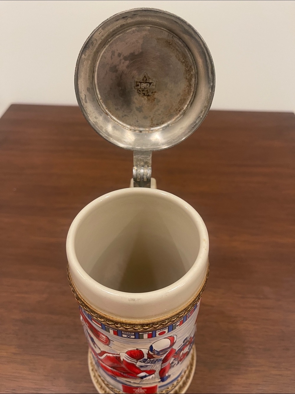 Vintage 1988 Anheuser Busch Beer Stein Winter Olympic Games - Picture 7 of 7